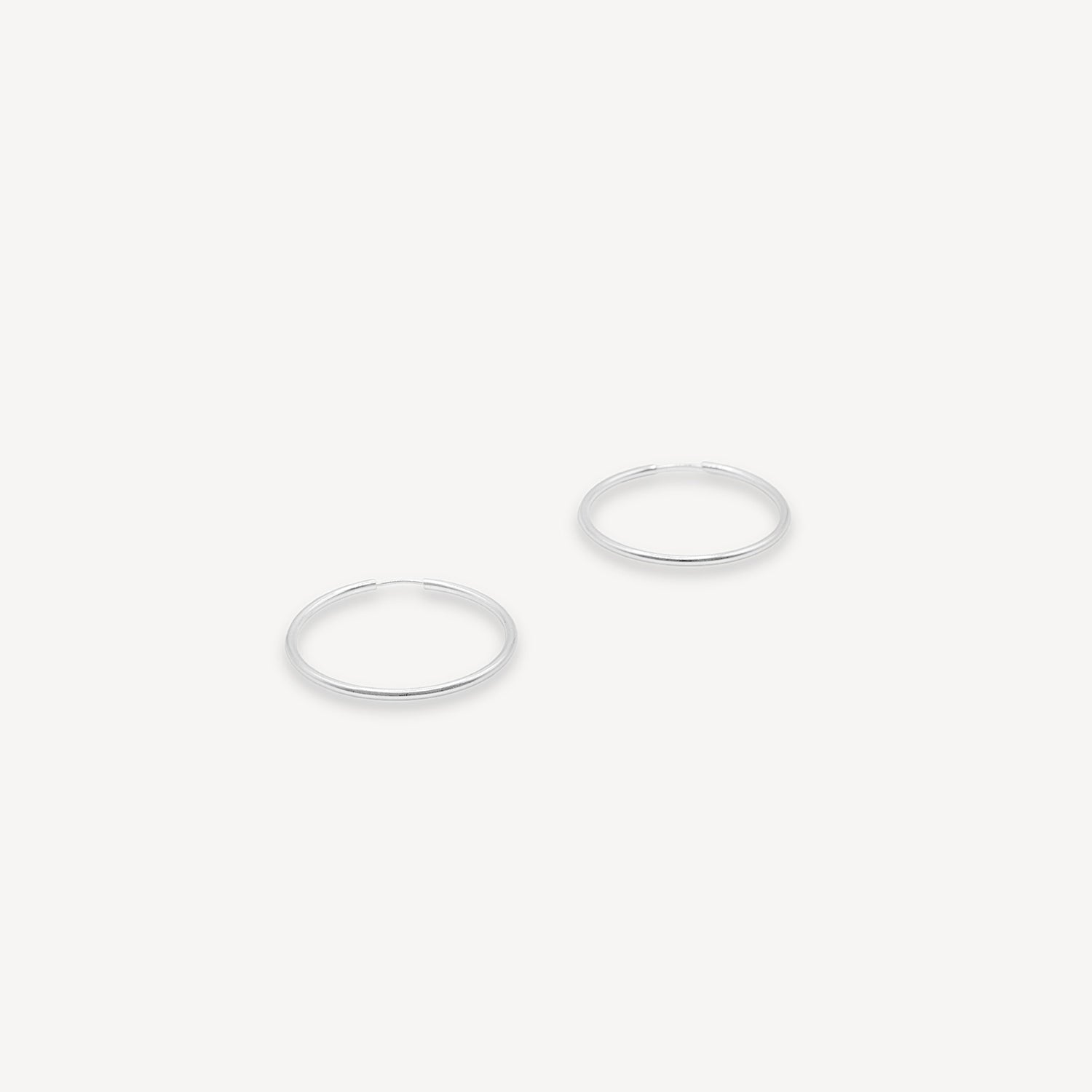 Grandes Boucles d'oreilles anneaux - argent