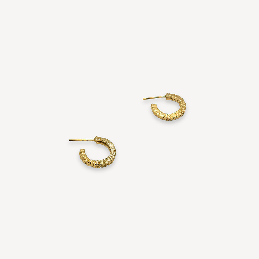 Petites boucles d'oreilles anneaux texturées - Vermeil