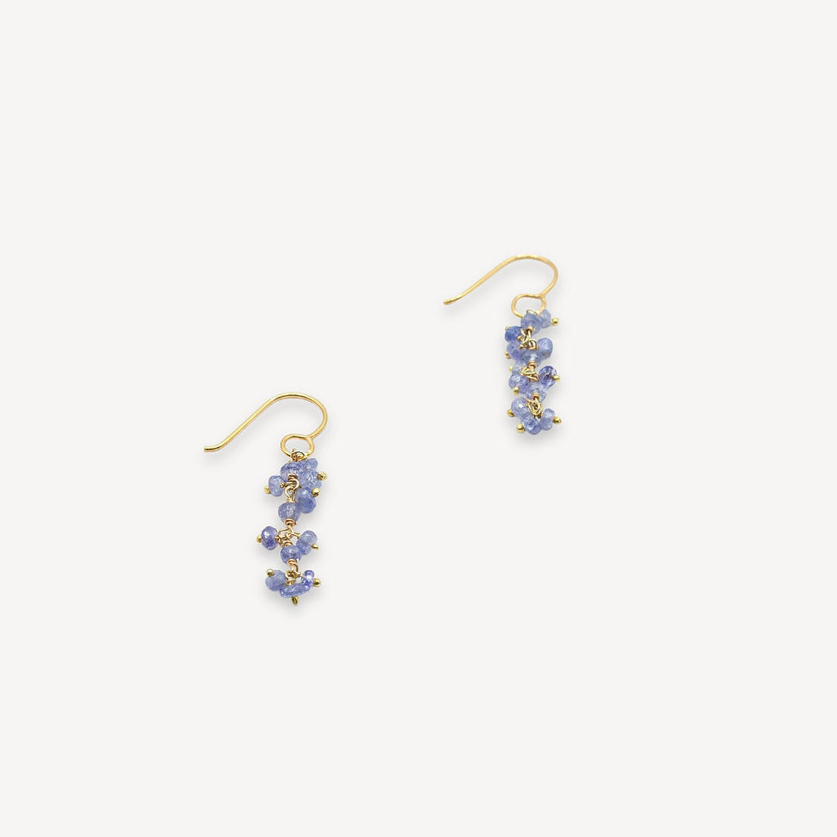 Boucles d'oreilles pendantes en iolite