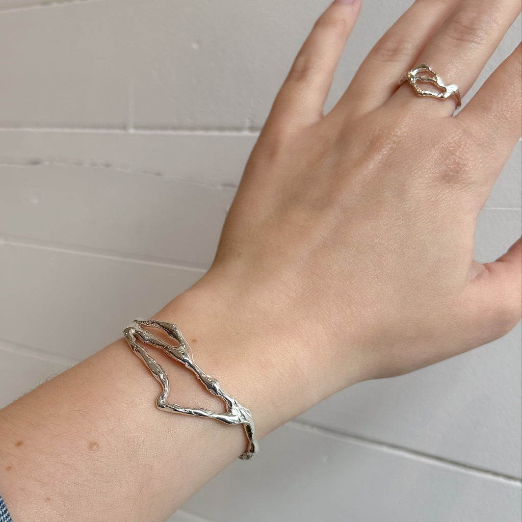 Thin Liquid Cuff Bracelet - Silver