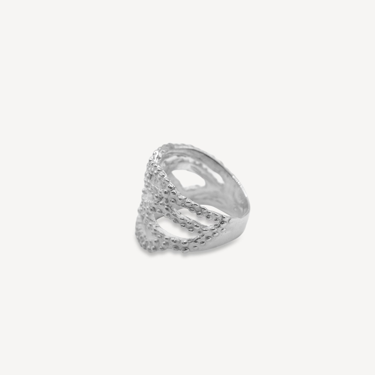 Mantilla Ring